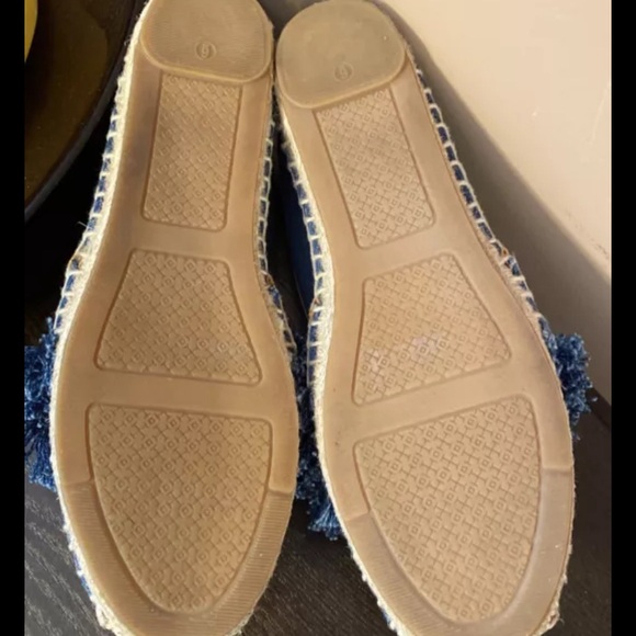 NWOB Tory Burch Shaw Denim Fringe Espadrille Size 6 - Picture 5 of 6